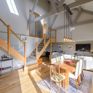 https://penthwaite.yorkshirehotels.net
